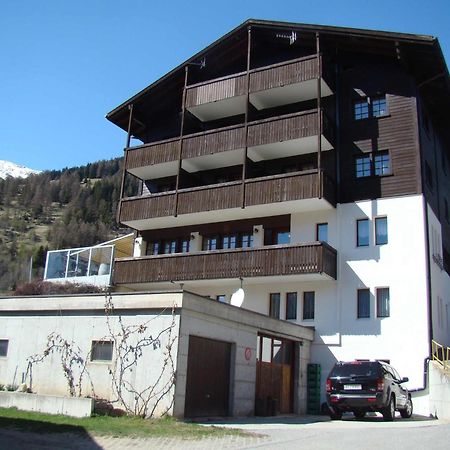בליצינגן Hotel Weisshorn מראה חיצוני תמונה