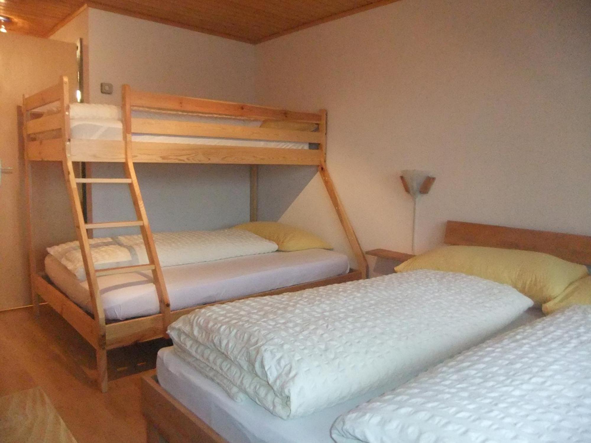 בליצינגן Hotel Weisshorn חדר תמונה