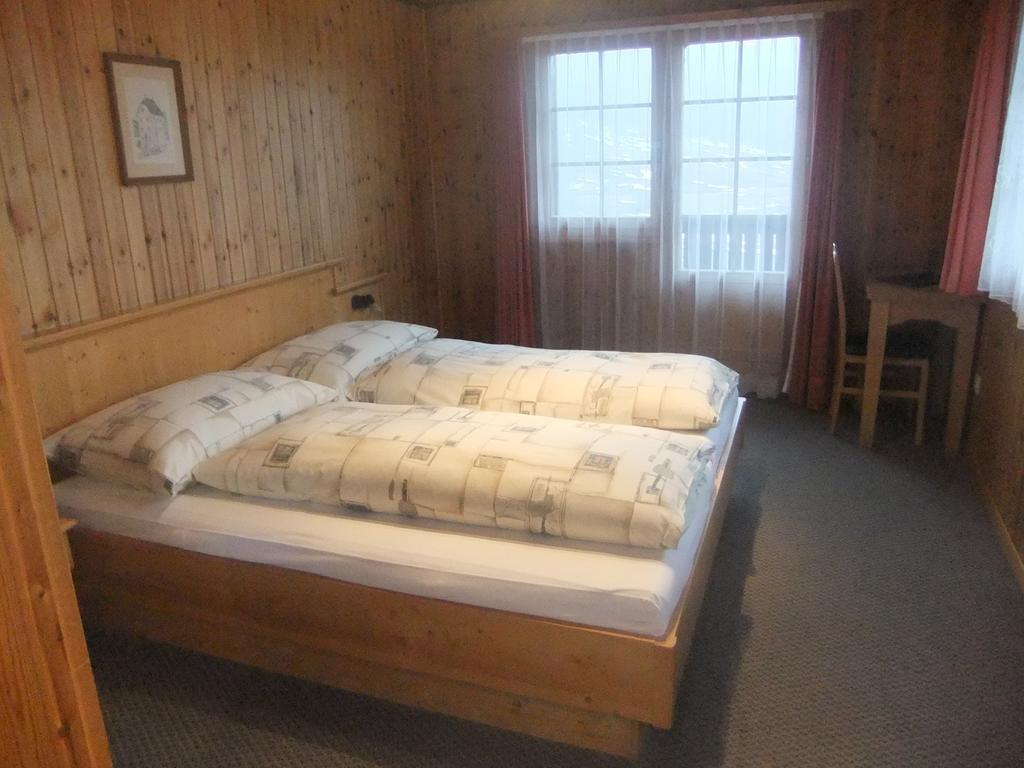 בליצינגן Hotel Weisshorn חדר תמונה